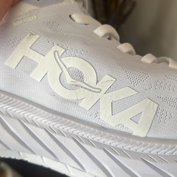 Hoka Carbon X 2 sneakers, size 8D. - Picture 12 of 14